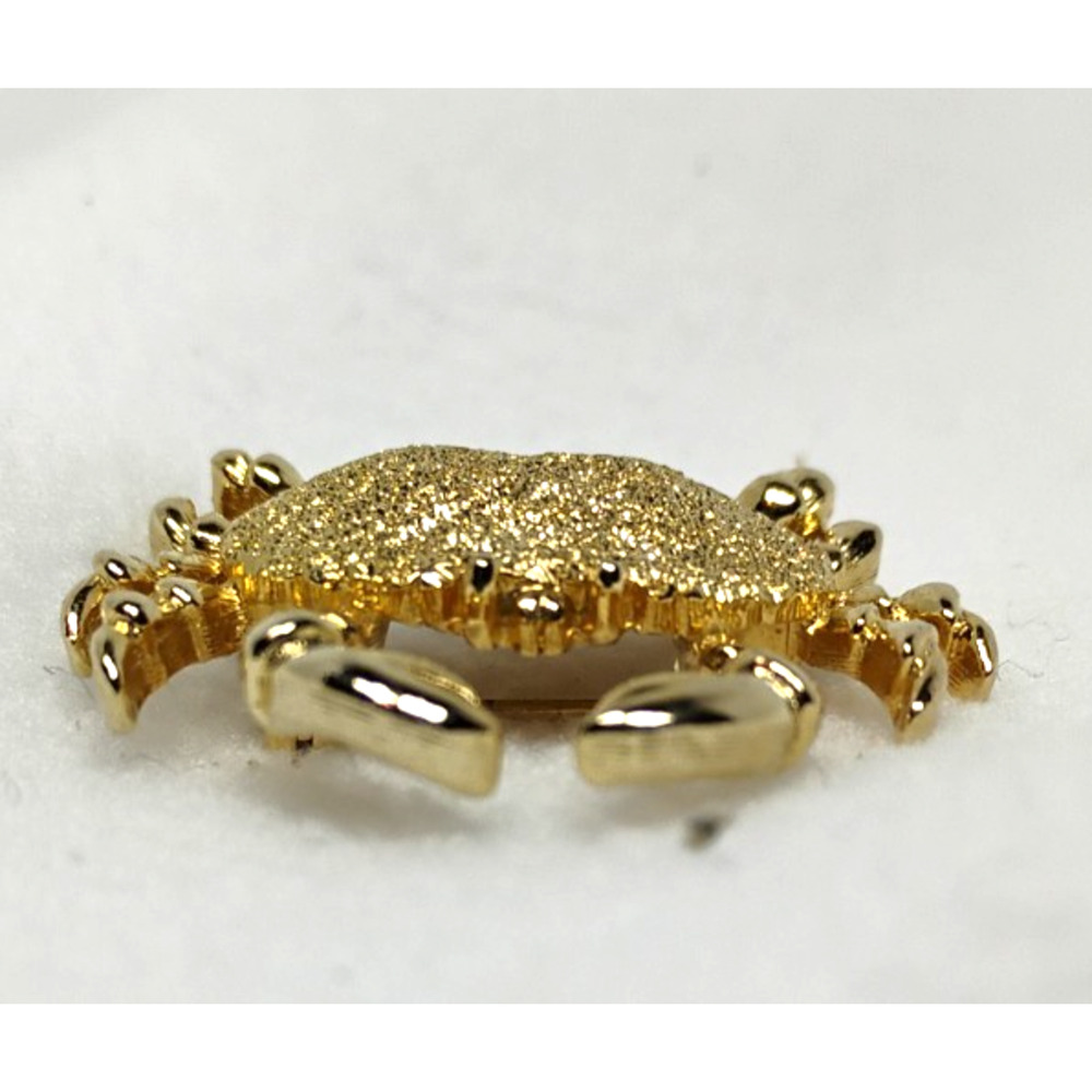 Gold Tone Figural Crab Brooch Pin Nautical Coastal Beach Textured Jewelry - Picture 6 of 12